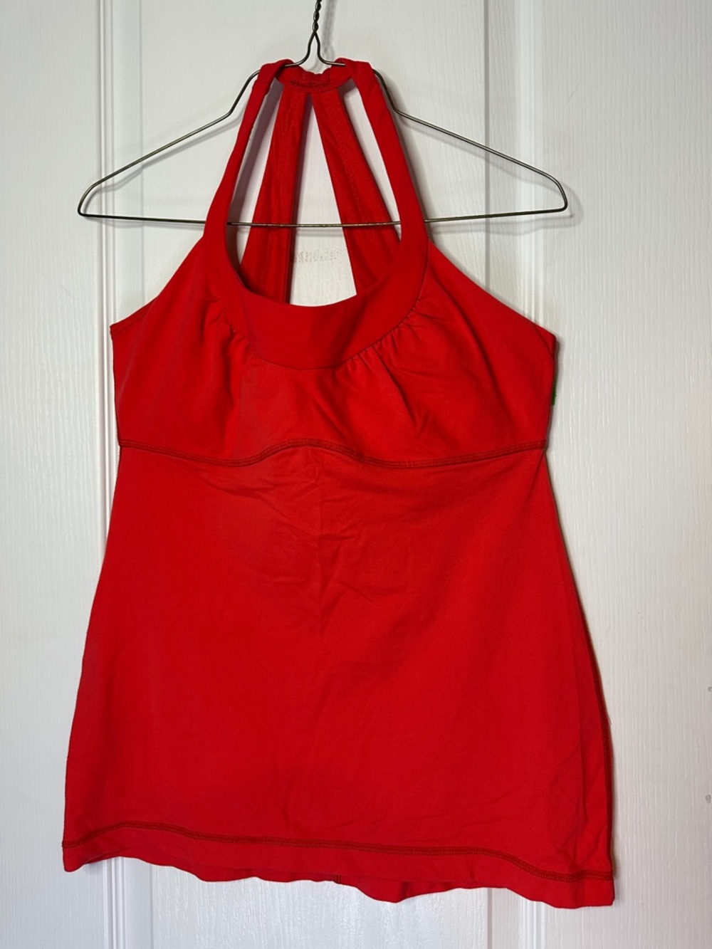 lululemon athletica Red Halter Racerback Tank women’s size M bra included A0175 - Picture 2 of 9